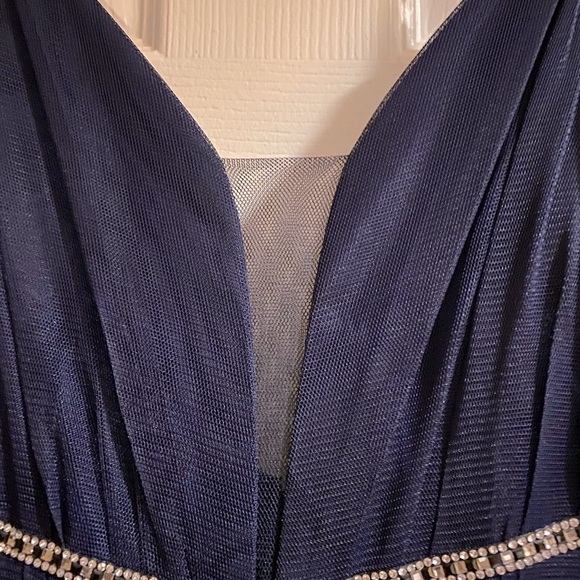 Prom dress, floor length gown - Picture 6 of 10